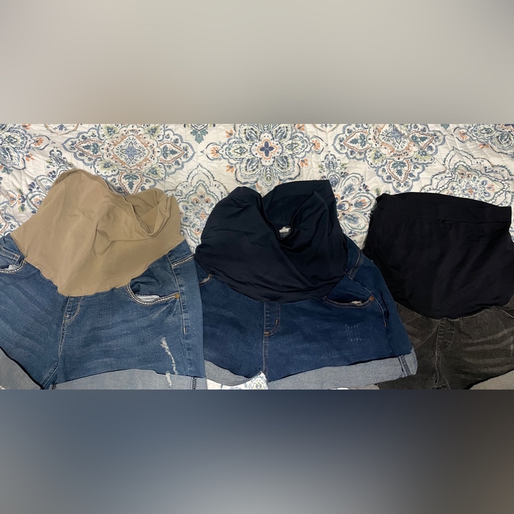THREE maternity shorts